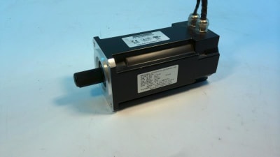 KOLLMORGEN AKM32D-ACMNC-00