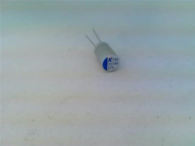 KEMET A750KV277M1VAAE020
