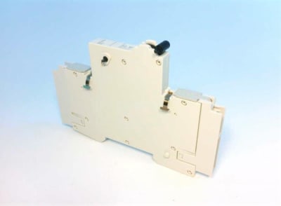 SIEMENS 5ST3020-0HG
