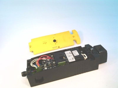 SIEMENS 3SF1324-1SD21-1BA4