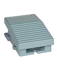 SCHNEIDER ELECTRIC XPEM211