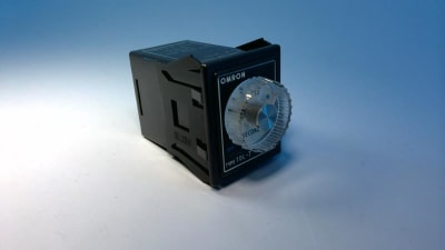 OMRON TDL-7-44-1S-AC240