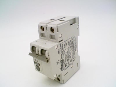 ALLEN BRADLEY 1492-CB2G200-N