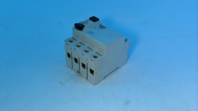 SCHNEIDER ELECTRIC 16261