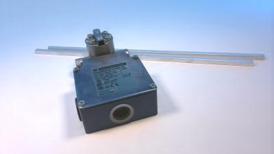 TELEMECANIQUE SENSORS XCKMR54D1H29L30