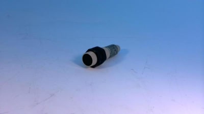 OMRON E3F2-7DC4-P1