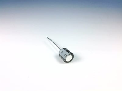 NICHICON USR1A101MDD