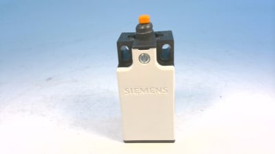 SIEMENS 3SE3200-6C