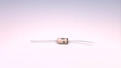 VISHAY MAL213826229E3