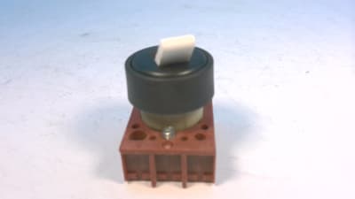 SIEMENS 3SB1200-7HG01