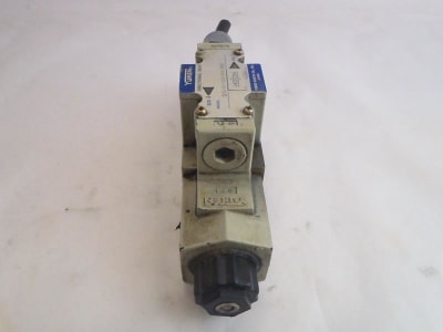 YUKEN DSG-01-3C9-D24-5008