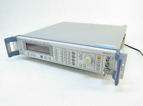 ROHDE & SCHWARZ SML02