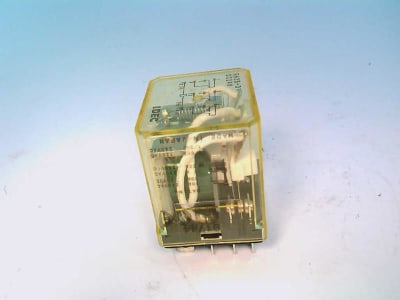 IDEC RH3B-D-DC24V
