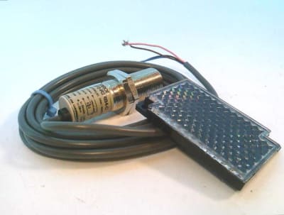 OMRON E3F2-R2RB4-C