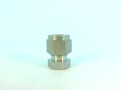SWAGELOK M-600-C