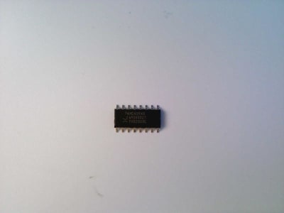 NEXPERIA 74HC4094D, 653