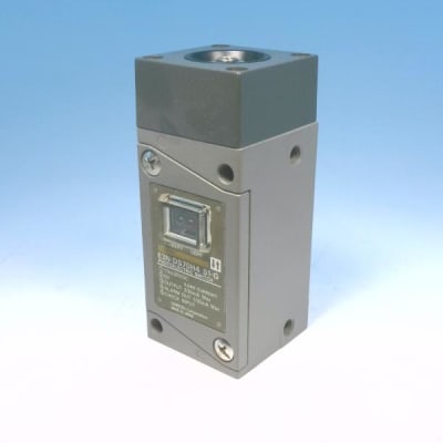 OMRON E3N-DS70H4S1-G