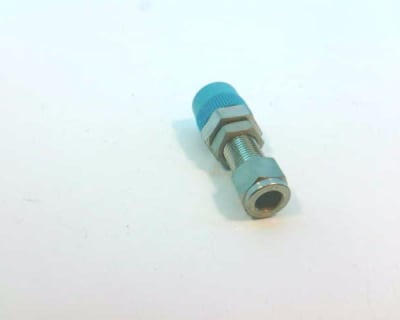 SWAGELOK SS-600-11-8