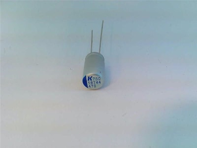 KEMET A750EQ477M1CAAE015