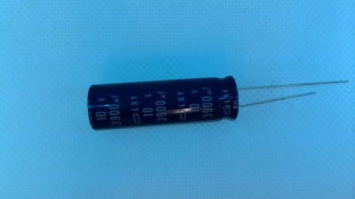 UNITED CHEMI CON LXY10VB392M12X40LL