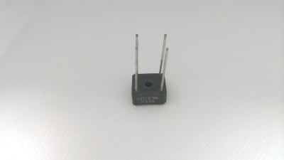 MICRO COMMERCIAL COMPONENTS MB86-BP