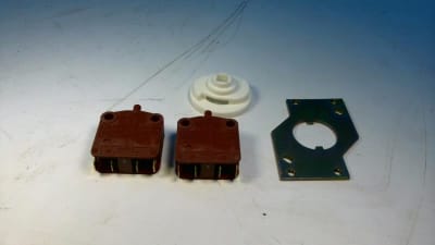 HUBBELL 62057-2