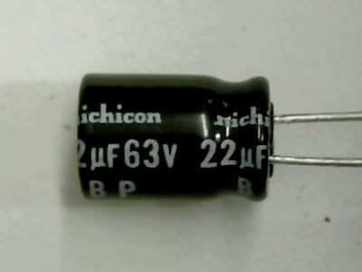 NICHICON UVP1J220MPD
