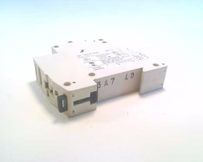 ALLEN BRADLEY 1492-SP1B040