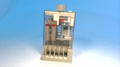 SIEMENS 7PR3034-1