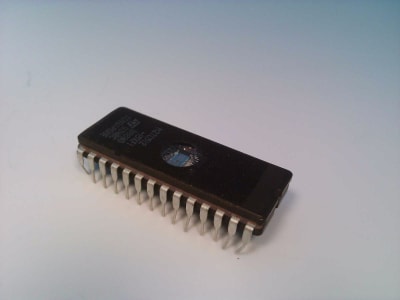 ST MICRO M27C512-15XF1