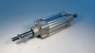 FESTO DNC-32-25-PPV-A-S2