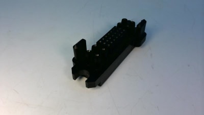 TE CONNECTIVITY 1648206-1