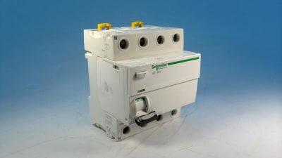 SCHNEIDER ELECTRIC A9R41463