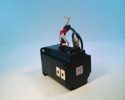 YASKAWA ELECTRIC SGMPH-04A1A-YR51