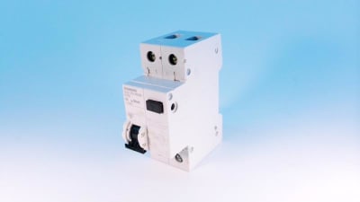 SIEMENS 5SU1353-1KK06