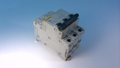SCHNEIDER ELECTRIC KQ10D332