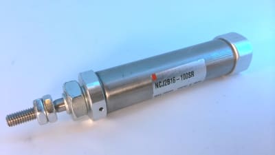 SMC NCJ2B16-100SR
