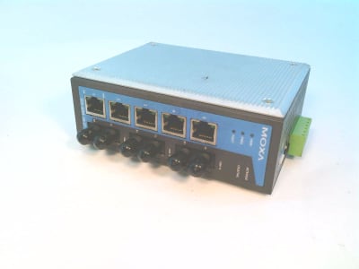 THE MOXA GROUP EDS-408A-3M-ST-T