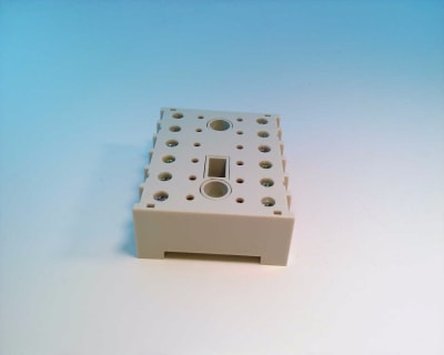 STRUTHERS DUNN RELAYS 27390D 219 12 PIN DIN