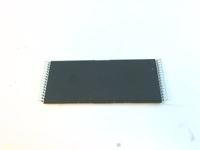 SAMSUNG K6X1008C2D-PF55