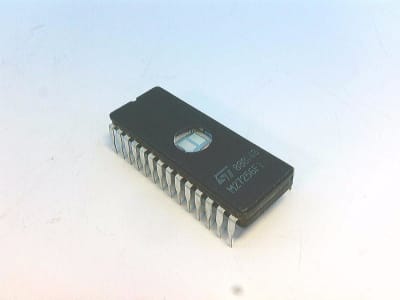 ST MICRO M27256F1