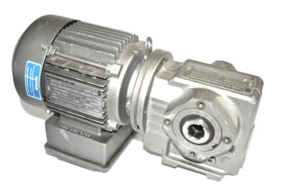 SEW EURODRIVE SA37DT71C4