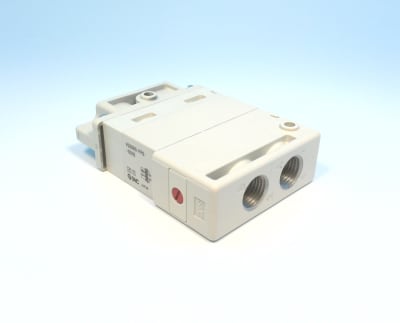 SMC VQ2000-FPG-0202