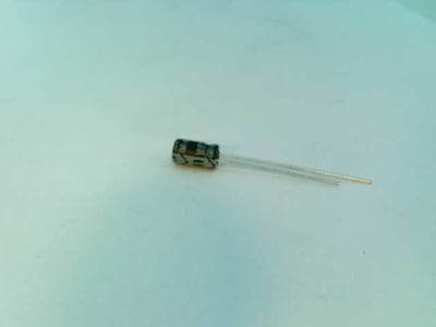 MULTICOMP MCMHR16V106M4X7