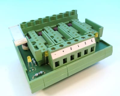 PHOENIX CONTACT UMK- 4 OM-R/MF/P