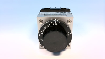 TYCO 2-1423164-6