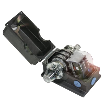 BALLUFF BSW 819-493-X52-20L2