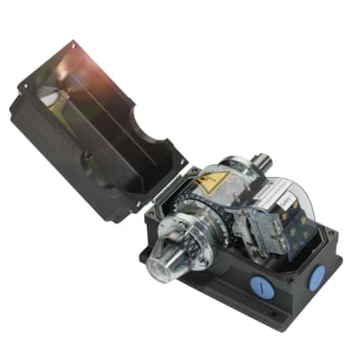 BALLUFF BSW 813-495-X64-WA-06K3