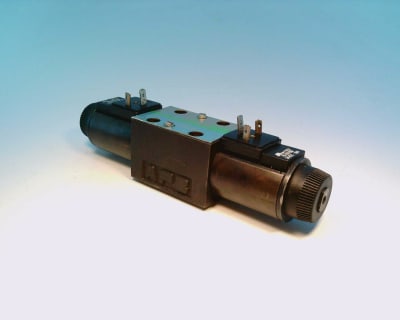 EATON CORPORATION DG4V-3S-6C-M-U-HL7-60-EN490