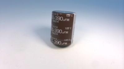 UNITED CHEMI CON EKMQ401VSN391MR40S